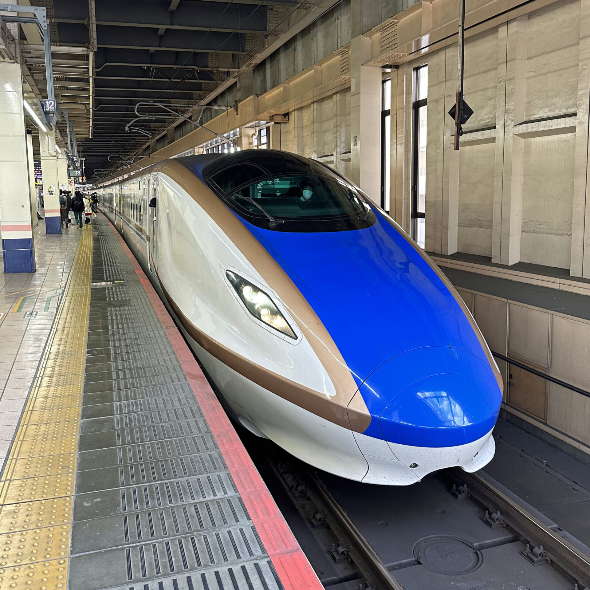 上越新幹線E7系